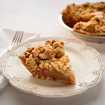 Peninsula Apple Crumb Pie